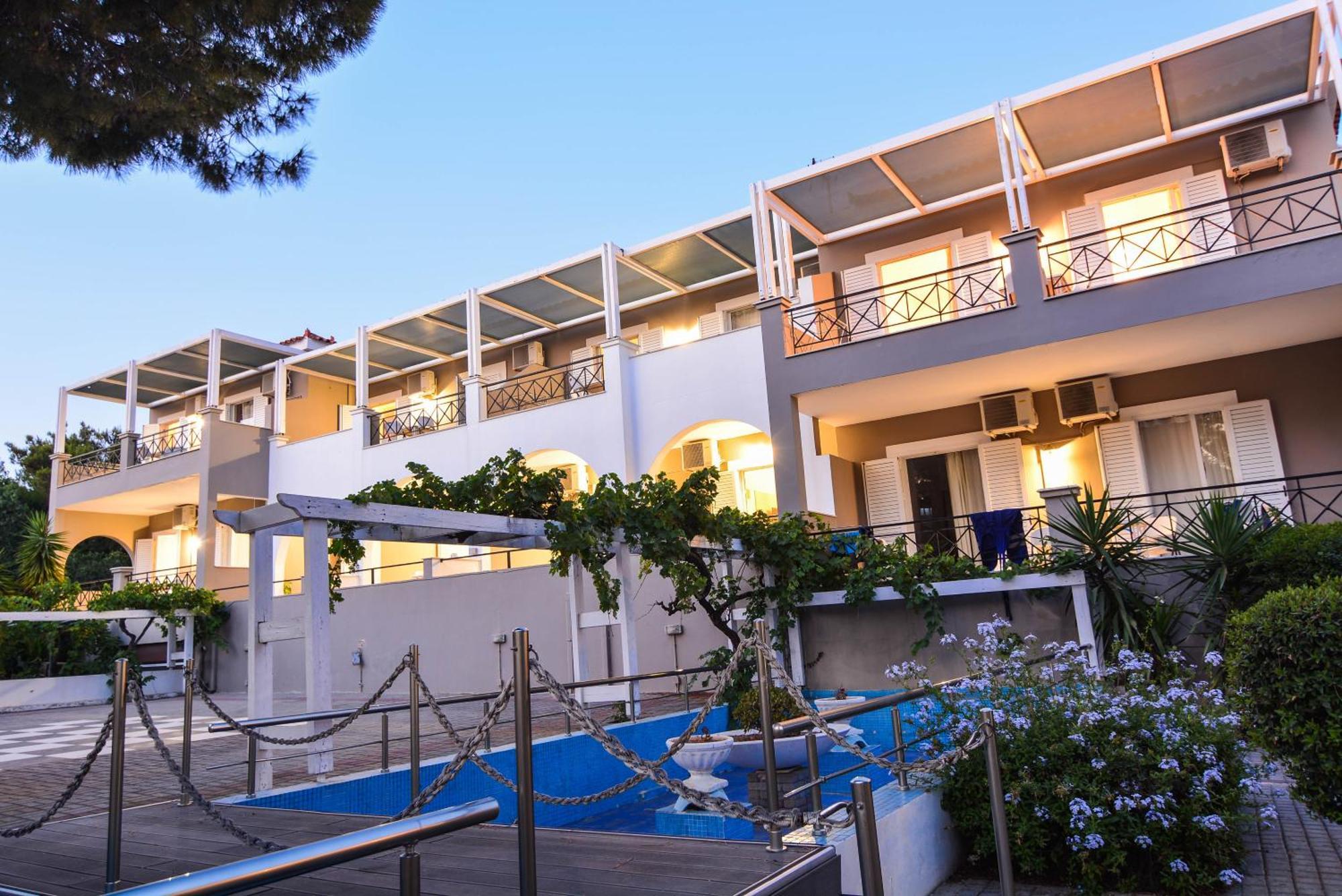 Epavlis Beach Resort Pórto Héli Kültér fotó