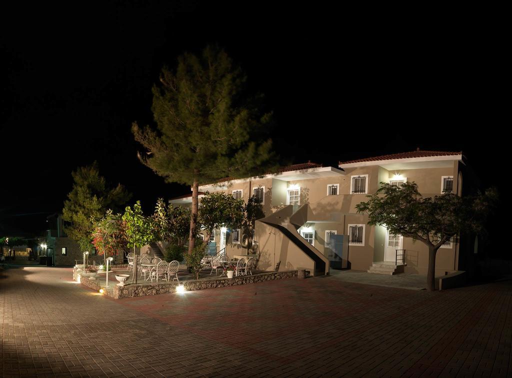 Epavlis Beach Resort Pórto Héli Kültér fotó